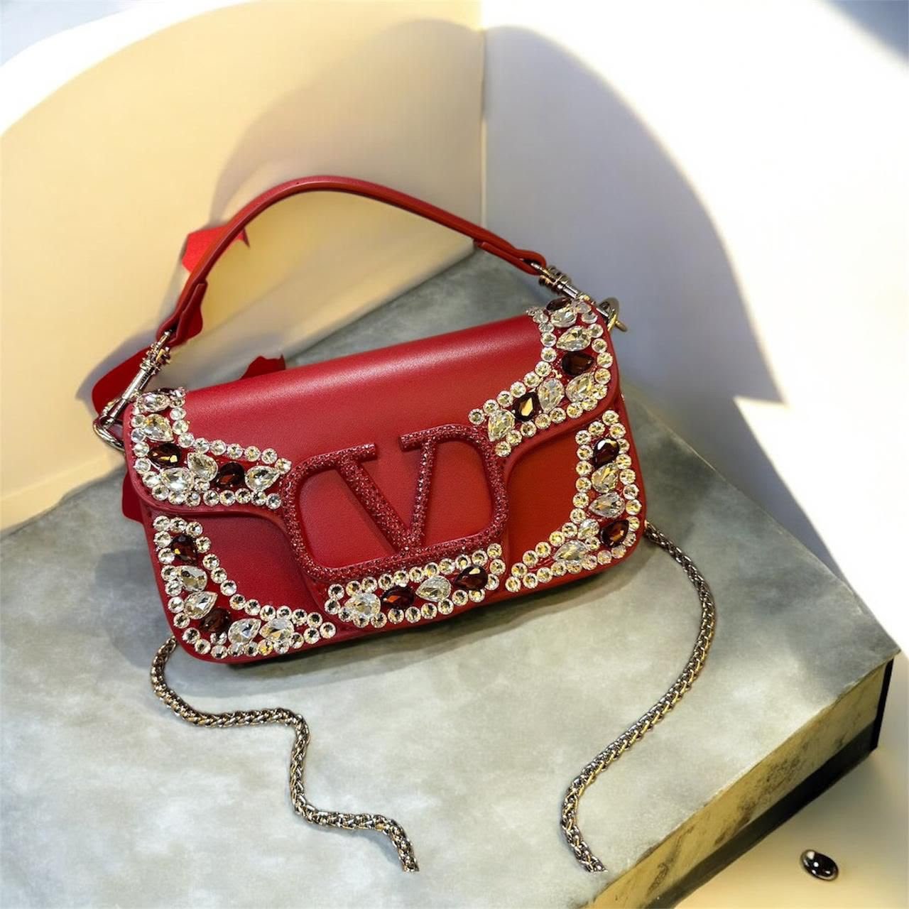 Valentino Classic photo 1