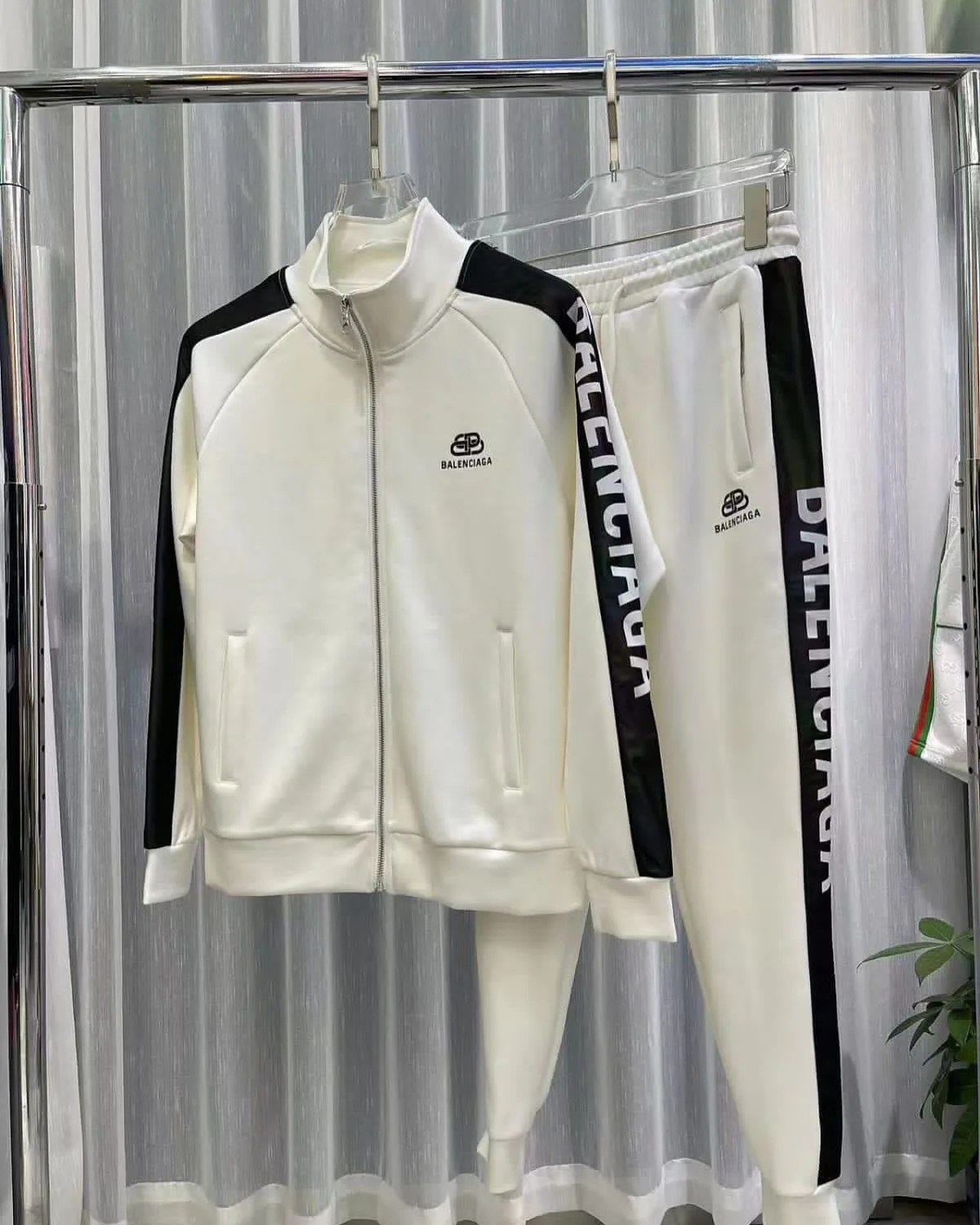 Balenciaga Tracksuit Set photo 1