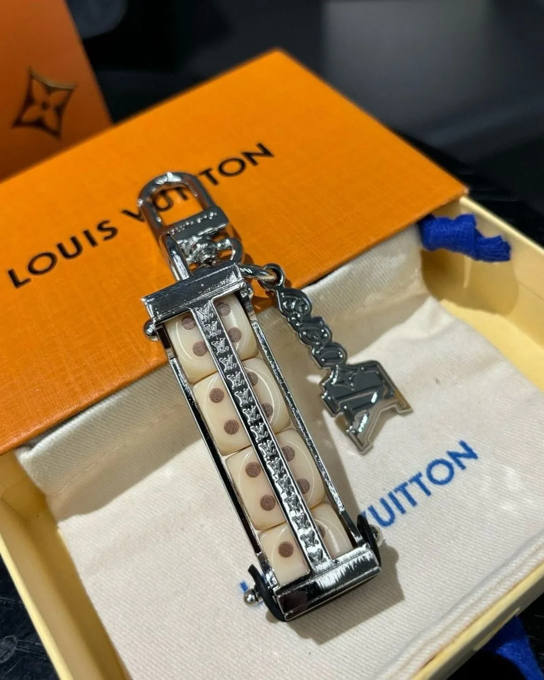Louis Vuitton Speedy keychain photo 1