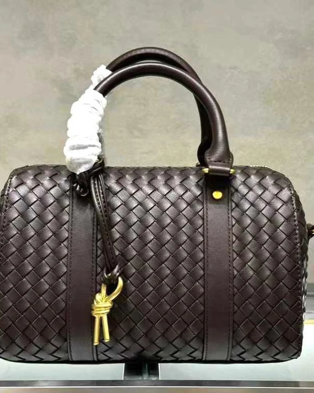 Bottega Veneta Intrecciato photo 1