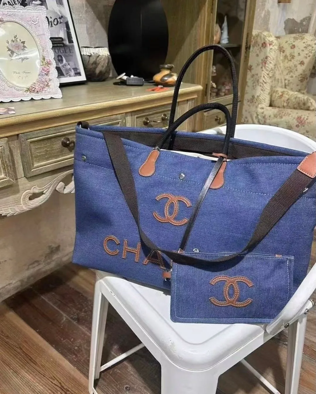 Chanel Tote Bag photo 1