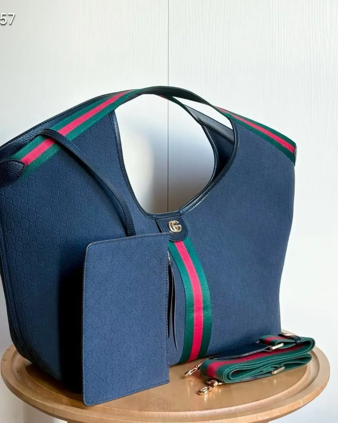 Gucci Linea Web Hobo photo 6