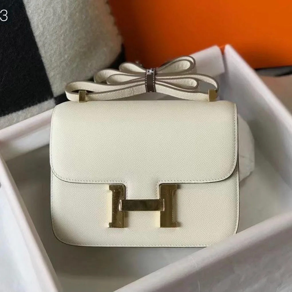 Hermès Constance photo 1