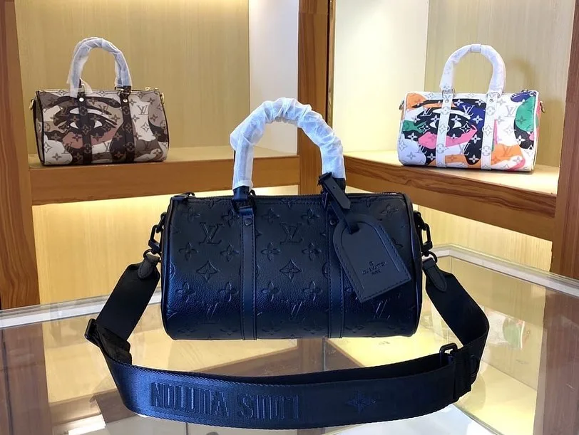 Louis Vuitton Keepall photo 1