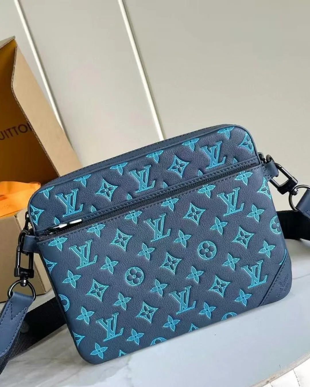 Louis Vuitton Pochette Métis photo 1
