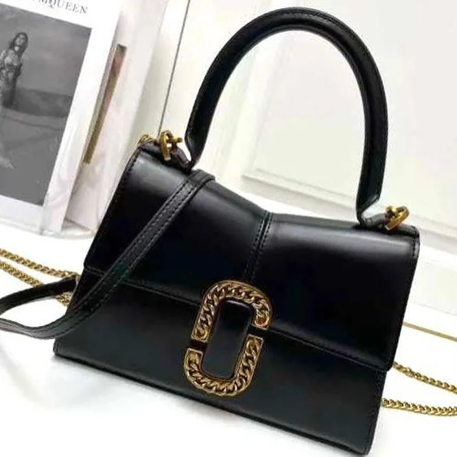 Marc Jacobs Snapshot photo 1