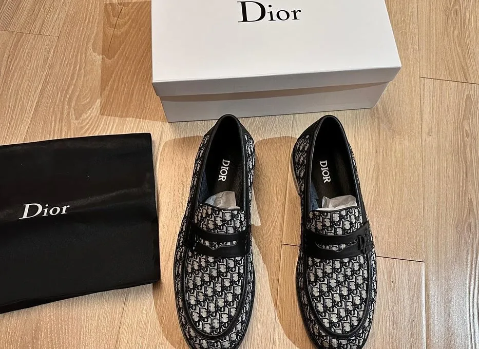 Dior Oblique Loafer photo 1