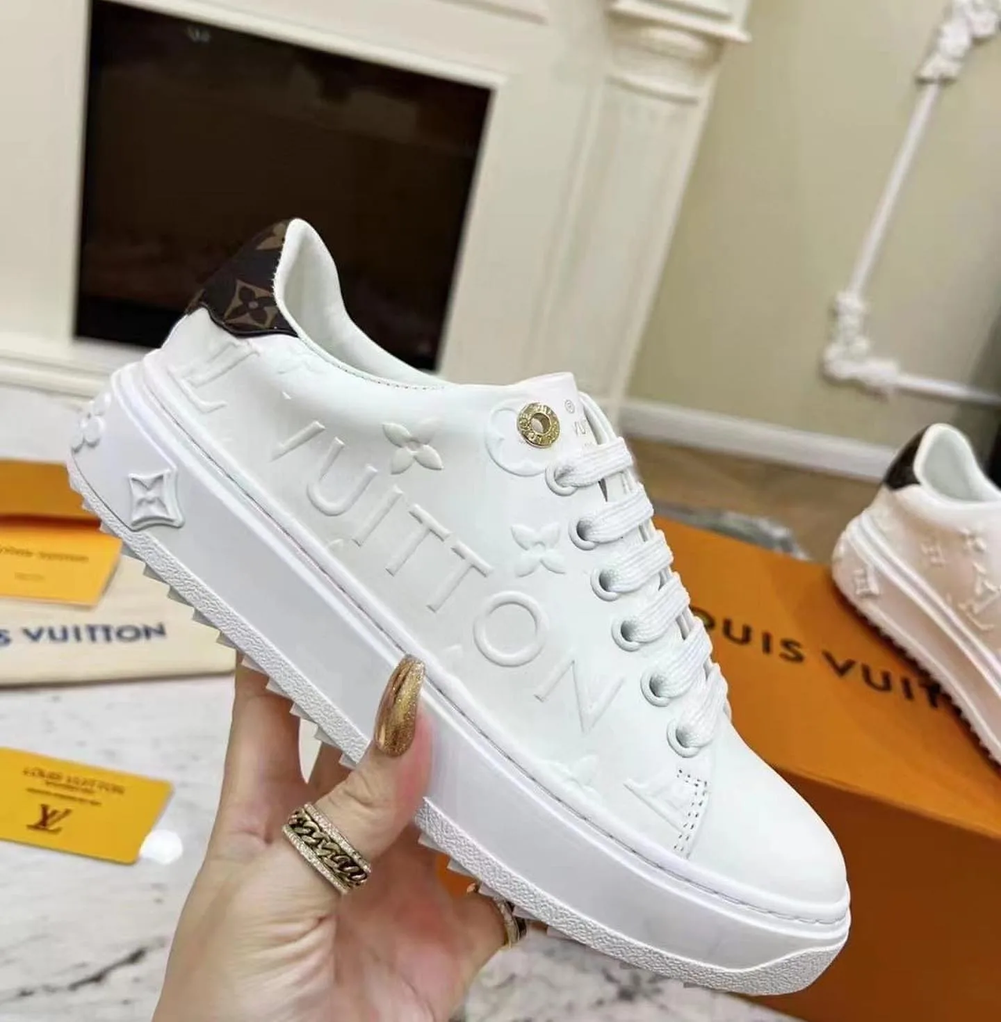 Louis Vuitton LV trainer / archlight sneaker photo 1