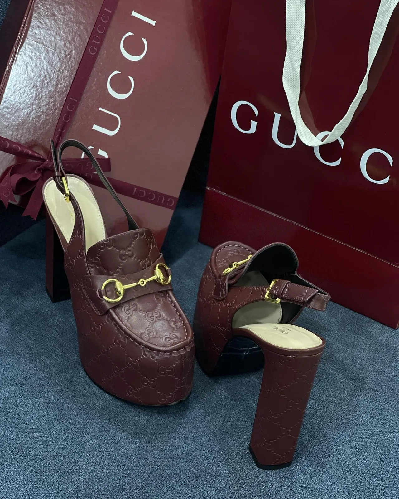 Gucci Horsebit loafer heel photo 1
