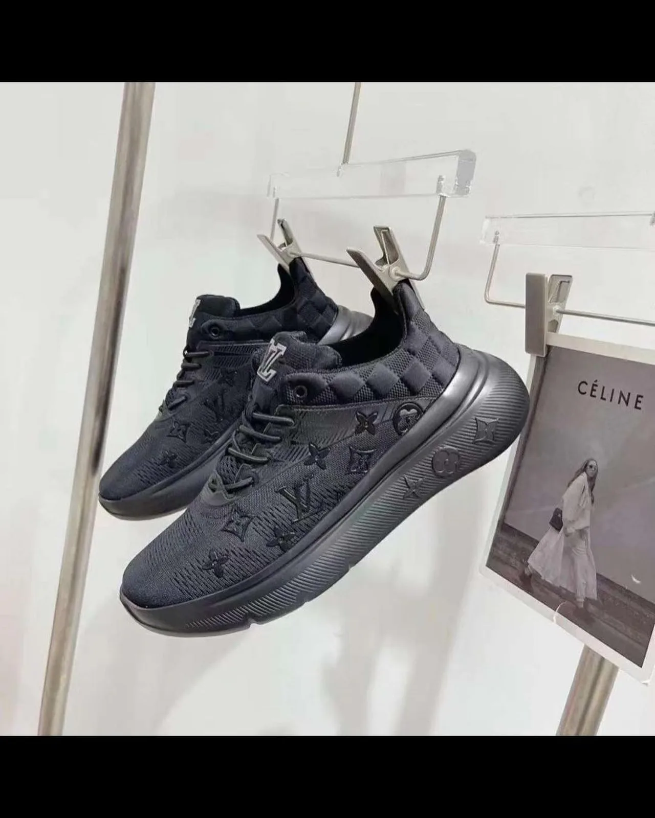 Louis Vuitton Sneaker