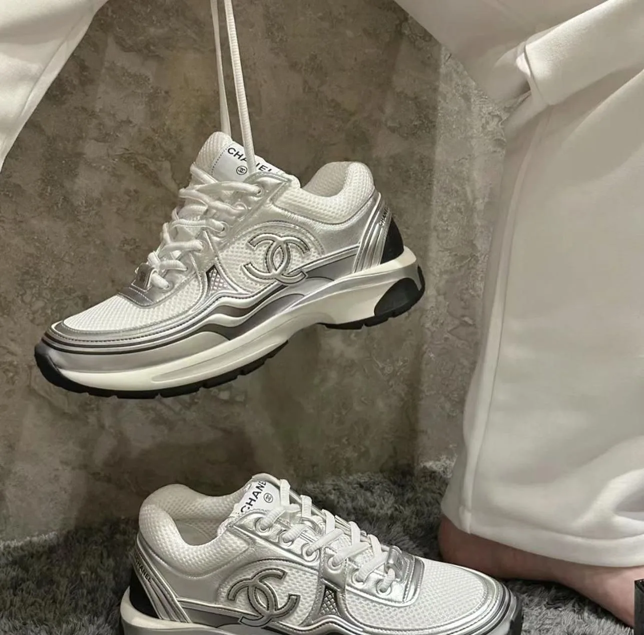 Chanel chunky runner sneaker photo 1